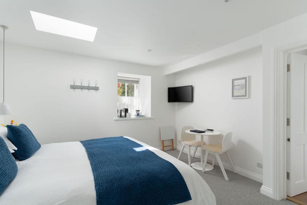 The Old Pilchard Works Bed & Breakfast Mousehole Exterior photo